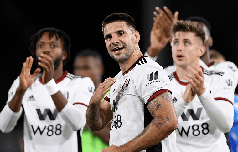 英超：曼城主场3-0完胜诺维奇